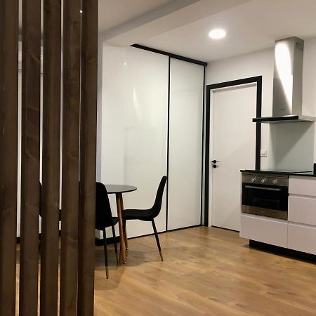 フィゲラスLoft De Diseno Con Balconアパートメント エクステリア 写真